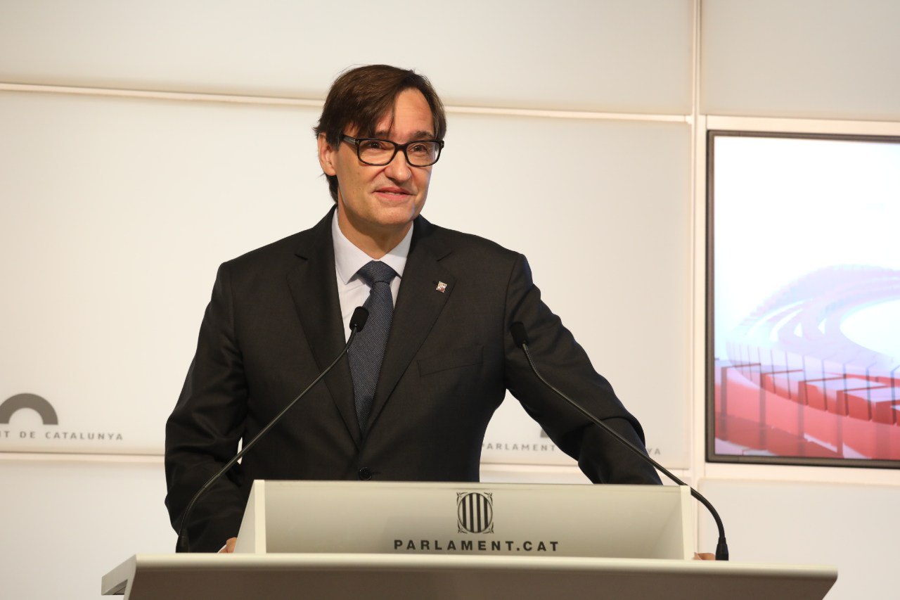Salvador Illa en rueda de prensa en Parlament de Catalunya