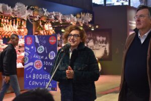 Montserrat Ballarín a la roda de premsa al Mercat de La Boqueria.