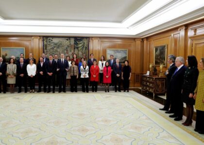 Los ministros y ministras de Sánchez prometen su cargo