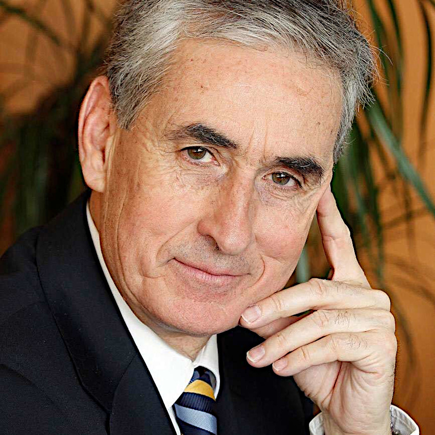 Entrevista a  Ramón Jáuregui  (10 de març de 2021)