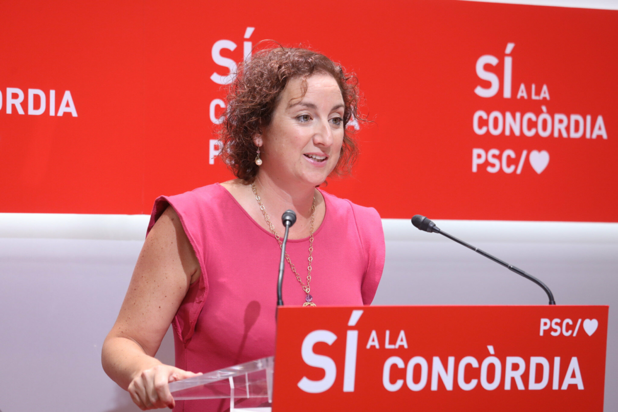 Alícia Romero en roda de premsa del PSC