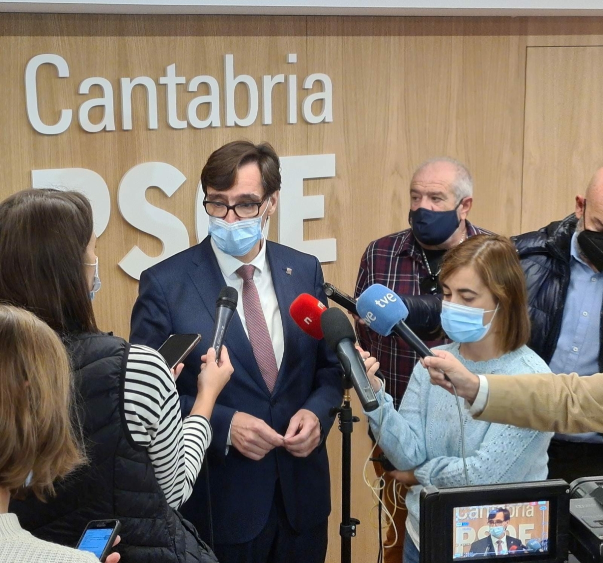 Salvador Illa en Cantabria, en la sede del PSOE en Santander