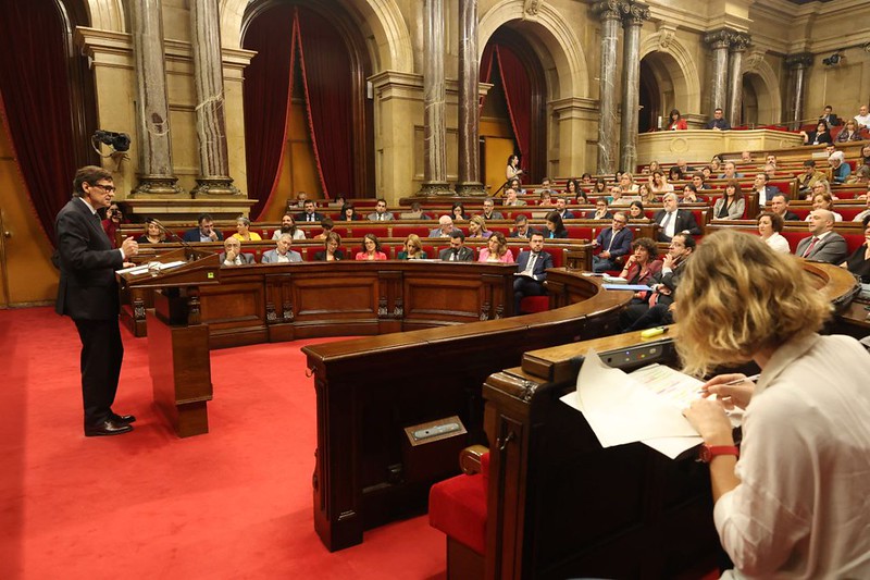 Sesión 42.2 en el Parlament (14/12/2022)