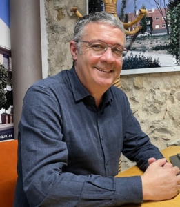 Joan Vila