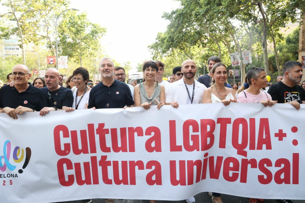 Prieto, Collboni, Redondo i Menor a la manifestació del Pride