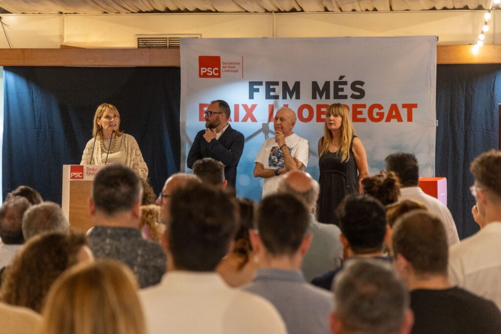 Lluïsa Moret, a la tradicional trobada d'estiu del PSC del Baix Llobregat