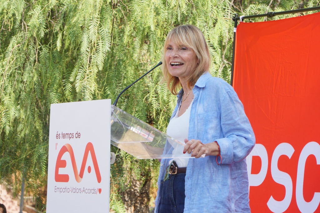 Lluïsa Moret, durant l'acte de presentació d'Eva López